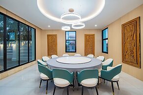 Xinmylin Boutique Resort Hotel