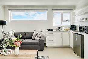 Private Secure Studio in Camps Bay The Cove