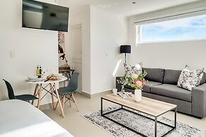 Private Secure Studio in Camps Bay The Cove