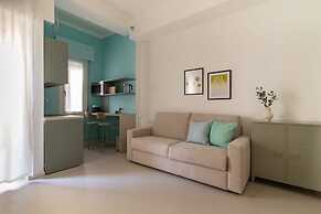 w Refined 1BR Steps From Milan s Cultural Core
