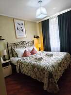 Hotel HOME
