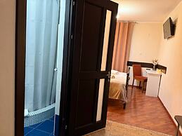 Hotel HOME