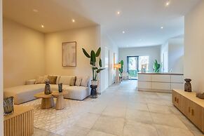 Chic 3BR Apartment Mambo Beach Area Stay