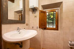 w Historic Tower w Private Pool Near Florence