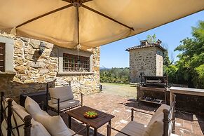 w Historic Tower w Private Pool Near Florence
