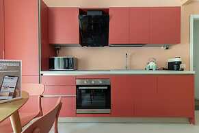 w Elegant 3BR Near Milan Center