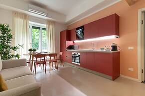 w Elegant 3BR Near Milan Center