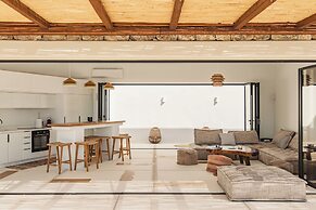 Villa Rhea Elia Beach