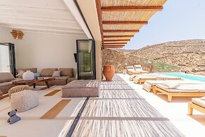 Villa Rhea Elia Beach
