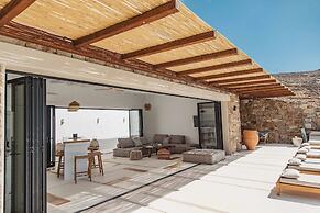 Villa Rhea Elia Beach