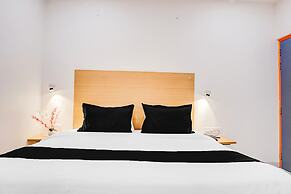 Super Townhouse Hadapsar Savali Inn