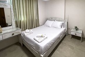 Xuru Stays I Elegant & Modern 3 BDR Apt. @ Heliopolis