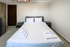Xuru Stays I Elegant & Modern 3 BDR Apt. @ Heliopolis