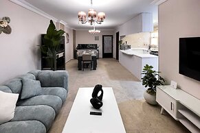 Xuru Stays I Elegant & Modern 3 BDR Apt. @ Heliopolis
