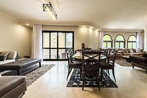 Xuru Stays I The Luxe Loft 2bdr Apt. @ Maadi