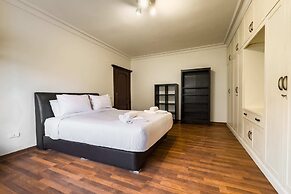 Xuru Stays I The Luxe Loft 2bdr Apt. @ Maadi