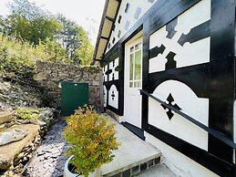 Pentre Cerrig Country House