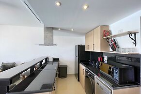 Refreshed & Uplifted 2 BDR @ G Cribs