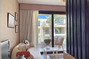 Refreshed & Uplifted 2 BDR @ G Cribs