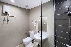 Refreshed & Uplifted 2 BDR @ G Cribs