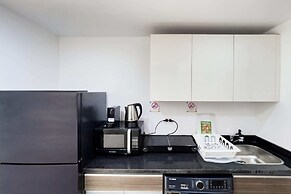 Refreshed & Uplifted 2 BDR @ G Cribs