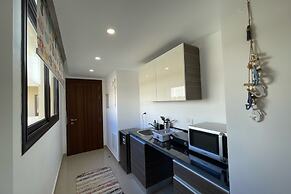 Refreshed & Uplifted 2 BDR @ G Cribs