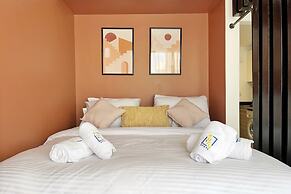 Refreshed & Uplifted 2 BDR @ G Cribs