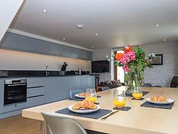 Dolphin Cottage