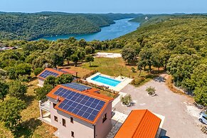 Villa Tanja Lim Bay