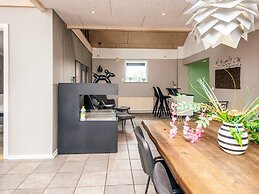 4 Star Holiday Home in Henne