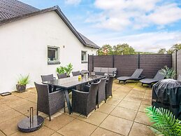 4 Star Holiday Home in Henne