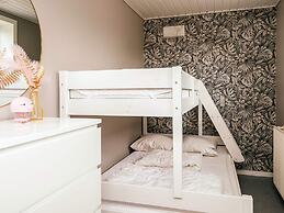 4 Star Holiday Home in Henne