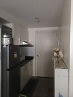 Studio Unit Around Recto U-belt