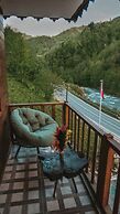 RIVER DELUXE ÇAMLIHEMŞİN