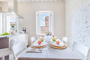 The White Lotus Penthouse