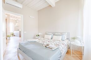 The White Lotus Penthouse