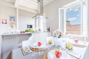 The White Lotus Penthouse