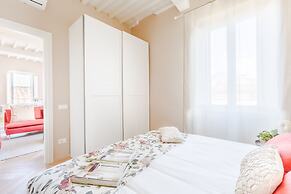 The White Lotus Penthouse