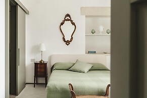 La Canonica Suites