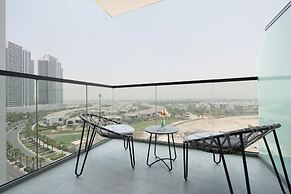 KeyRock Living - Premium Apt with Pool