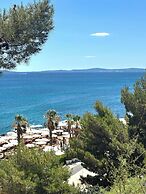 Stella's beachfront aparthotel
