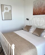 Stella's beachfront aparthotel