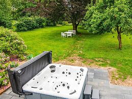 4 Star Holiday Home in Henne
