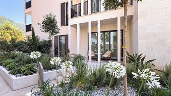 Qumi Porto Suites