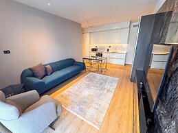 Qumi Porto Suites