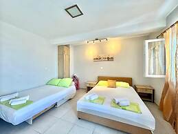 Apartments Janda Bijela