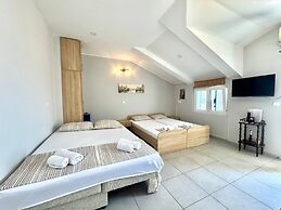 Apartments Janda Bijela