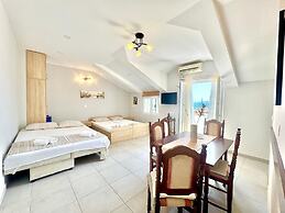 Apartments Janda Bijela
