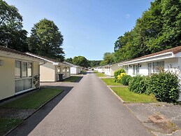 4 Rosecraddoc Lodge Holiday Bungalows