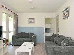 4 Rosecraddoc Lodge Holiday Bungalows